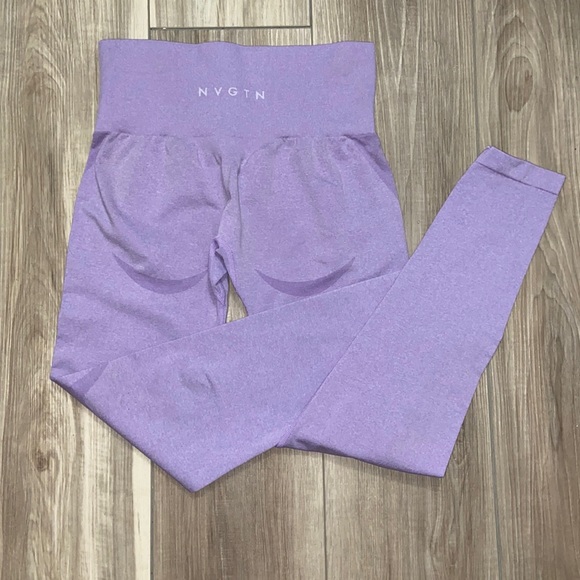 NVGTN | Lilac Contour Seamless Leggings - Picture 2 of 4